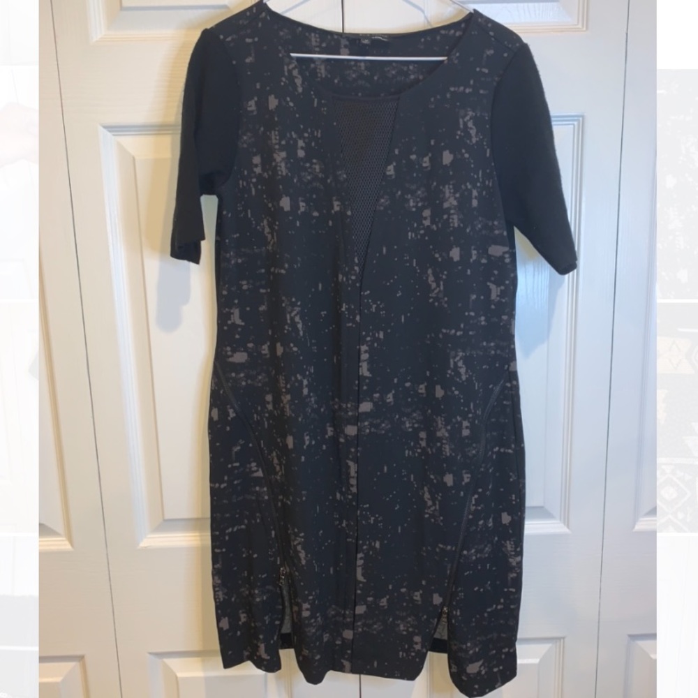 ELIE TAHARI Black Print Dress